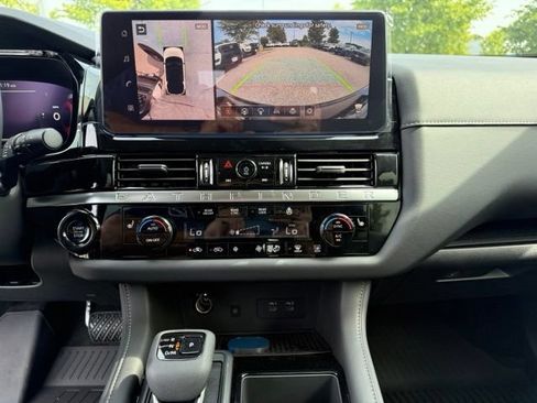 New 2026 Nissan Pathfinder SL AWD/4WD image 21