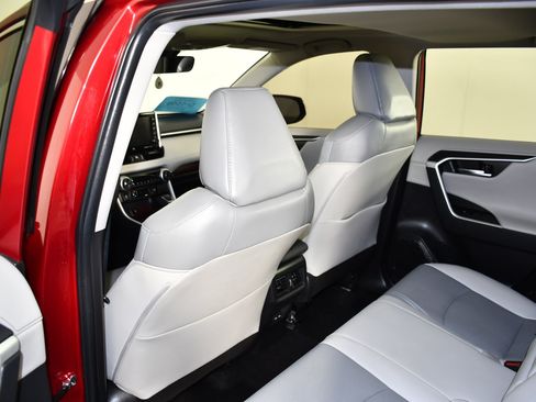 Used 2022 Toyota RAV4 Limited w/ Limited Grade Weather Package AWD/4WD image 48