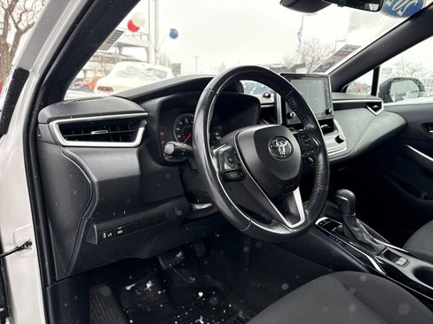 Used 2021 Toyota Corolla SE image 12