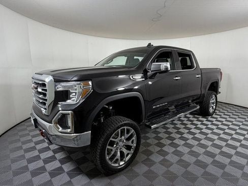 Used 2021 GMC Sierra 1500 SLT AWD/4WD image 2