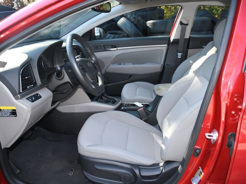Used 2018 Hyundai Elantra Value Edition image 8