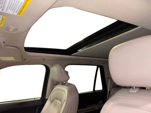 Certified 2024 Ford Expedition Limited image 31