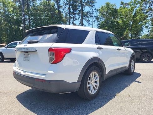 Used 2020 Ford Explorer 2WD image 2