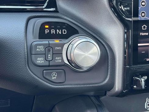 New 2026 RAM 1500 Laramie AWD/4WD image 17