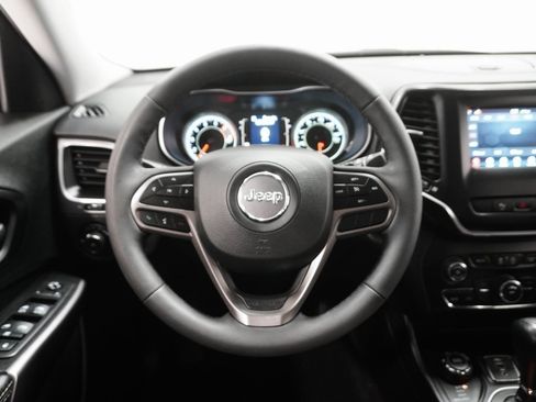 Used 2021 Jeep Cherokee Latitude Lux image 19