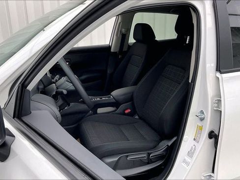 New 2026 Honda HR-V LX image 11