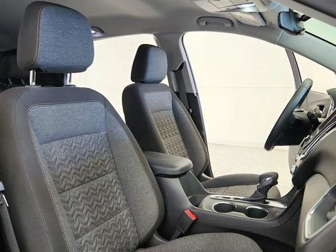 Used 2024 Chevrolet Equinox LT FWD image 38