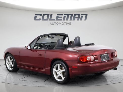 Used 2003 MAZDA MX-5 Miata image 3