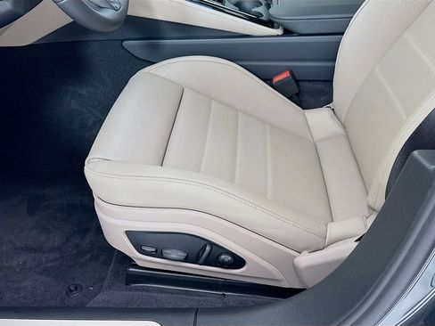 New 2026 Porsche Panamera 4 image 13