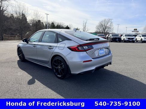 Used 2023 Honda Civic Sport image 4