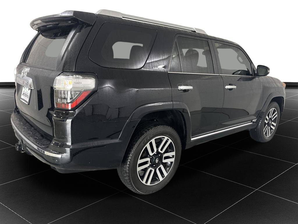 Used 2024 Toyota 4Runner Limited AWD/4WD image 5