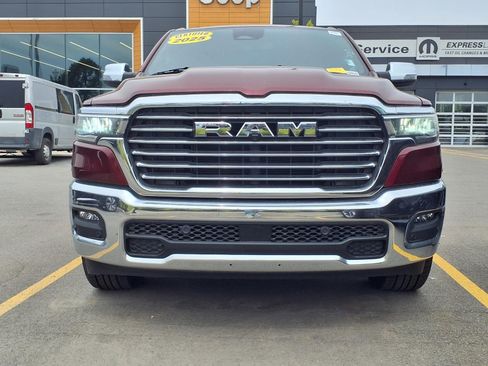 Used 2025 RAM 1500 Laramie AWD/4WD image 23
