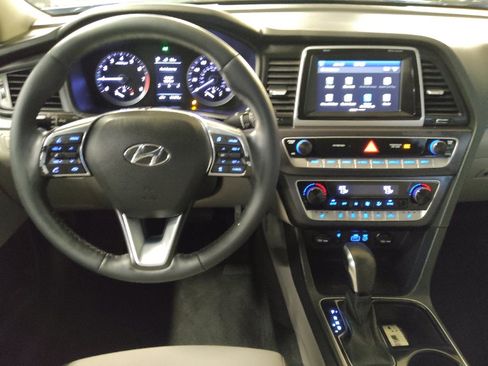 Used 2018 Hyundai Sonata SEL w/ Tech Package 04 image 22