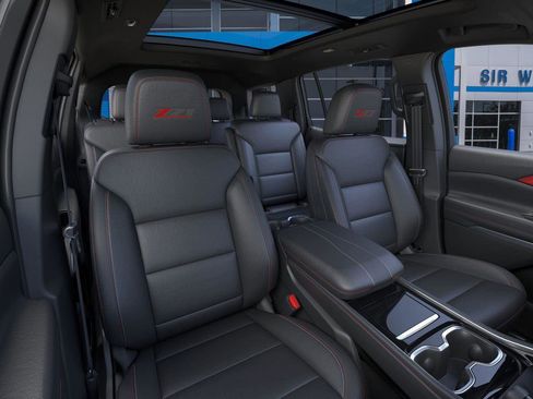 New 2026 Chevrolet Traverse Z71 image 16