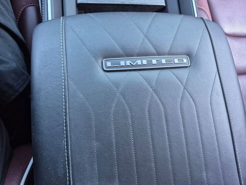 Used 2025 RAM 1500 Limited AWD/4WD image 29