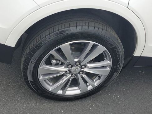 Certified 2024 Cadillac XT5 Premium Luxury w/ Technology Package AWD/4WD image 6