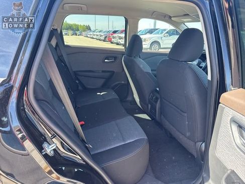 Used 2023 Nissan Rogue SV AWD/4WD image 13