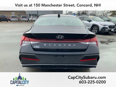 Used 2024 Hyundai Elantra SEL FWD image 6