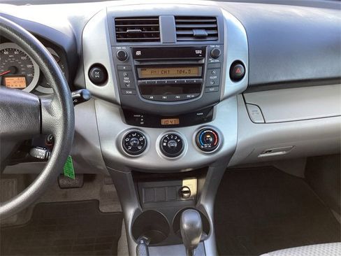 Used 2008 Toyota RAV4 4WD image 11