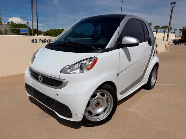 Used 2015 smart fortwo pure RWD image 1