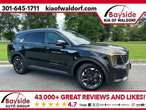 New 2026 Kia Sorento S w/ S Panoramic Sunroof Package FWD image 1