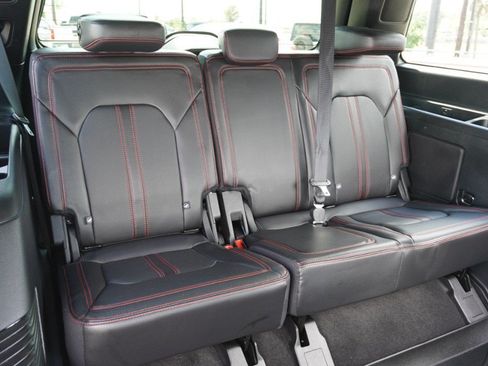 Used 2021 Ford Expedition Limited RWD image 37