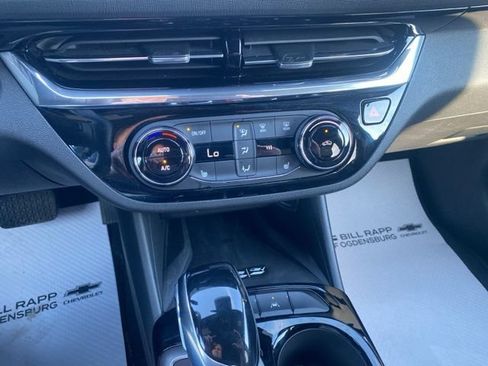 Used 2025 Buick Envista Sport Touring w/ Convenience I Package FWD image 14