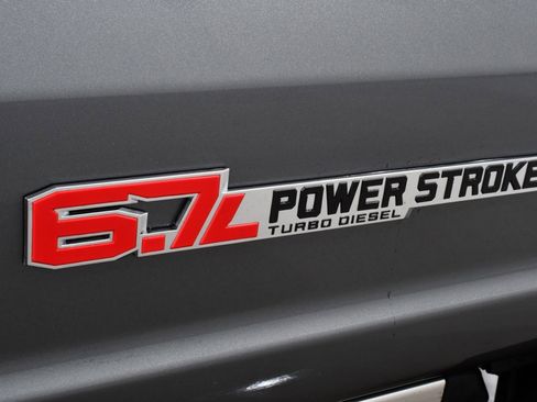 New 2026 Ford F350 Platinum w/ Tremor Off-Road Package image 22