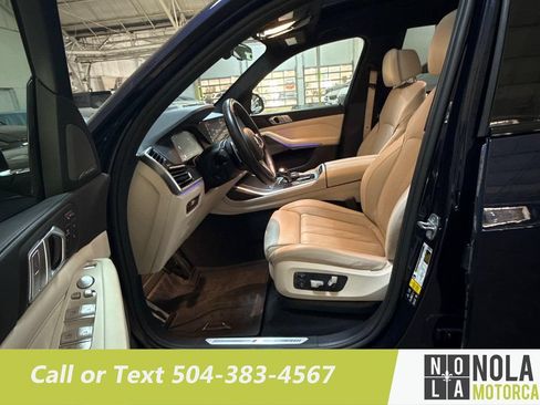 Used 2020 BMW X7 xDrive40i w/ M Sport Package AWD/4WD image 21
