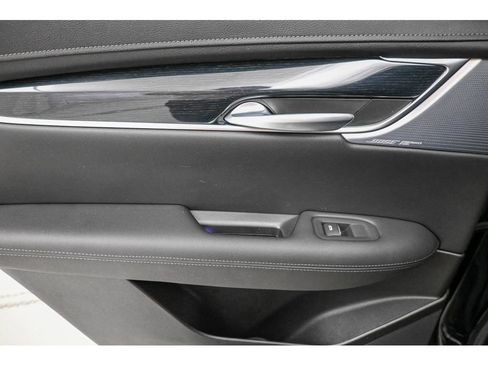 Used 2024 Cadillac XT5 Premium Luxury w/ LPO, Floor Liner Package AWD/4WD image 23