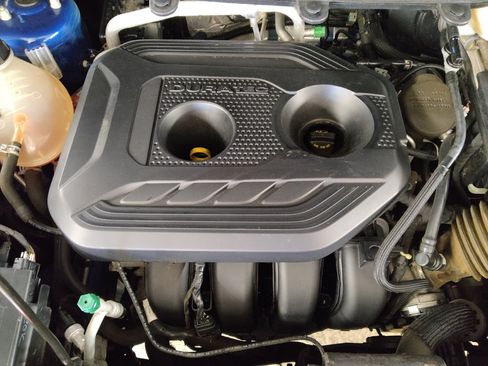 Used 2019 Ford EcoSport Titanium image 30