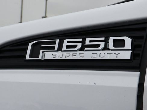 Used 2016 Ford F650 2WD Crew Cab Super Duty image 51