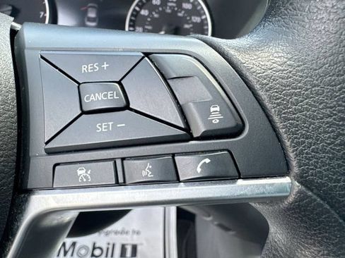 Used 2024 Nissan Sentra SV FWD image 26