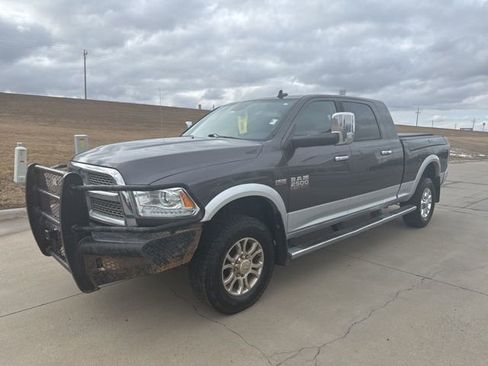 Used 2014 RAM 2500 Laramie w/ Convenience Group image 7