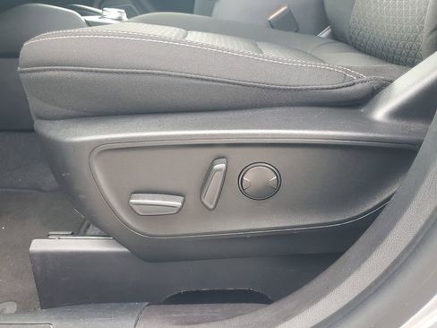 Used 2023 Ford Escape Active image 18