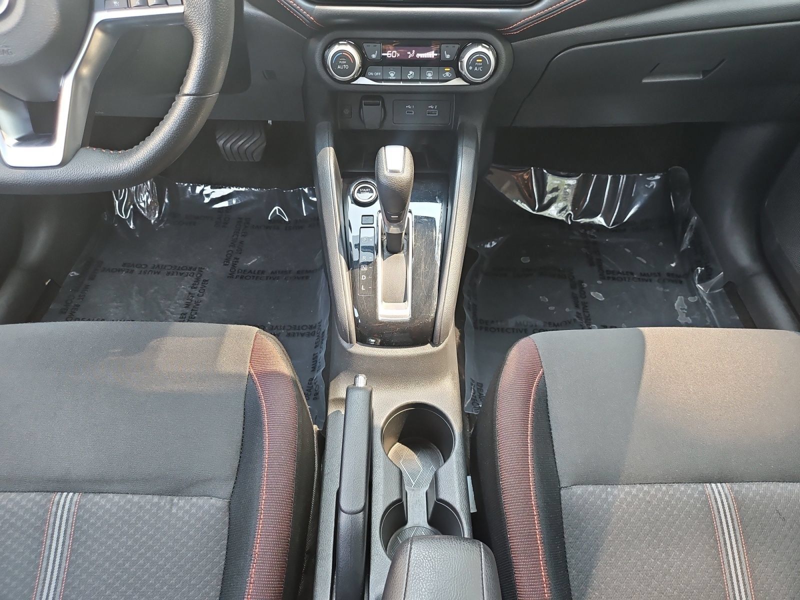 Used 2025 Nissan Versa SR w/ Trunk Package FWD image 31