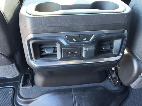 Used 2021 GMC Sierra 3500 AT4 w/ AT4 Premium Plus Package image 17