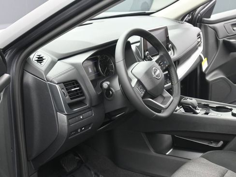 New 2026 Nissan Rogue SV w/ Cold Weather Package image 7