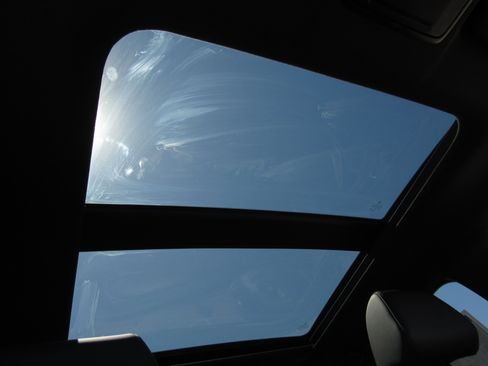 Certified 2025 Acura ADX A-Spec image 8