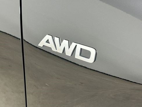Used 2023 Kia Seltos SX w/ SX Sunroof Package AWD/4WD image 9