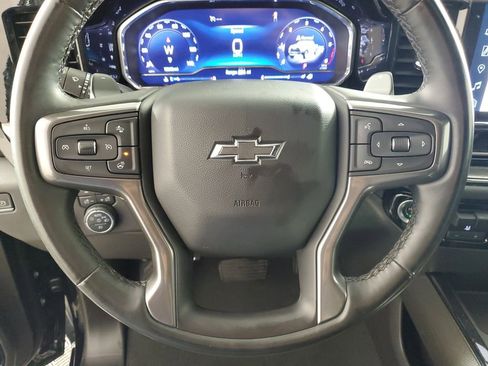 Used 2024 Chevrolet Silverado 1500 ZR2 image 21