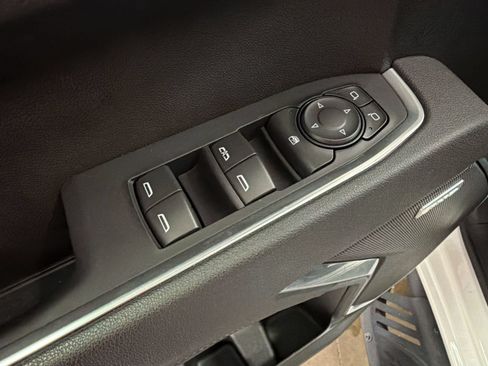 Used 2025 Chevrolet Silverado 1500 RST w/ Convenience Package II AWD/4WD image 12