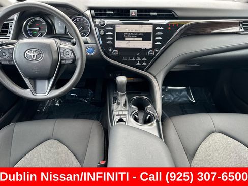 Used 2020 Toyota Camry LE w/ Sunroof Package FWD image 16