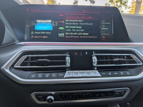 Certified 2022 BMW X5 xDrive40i w/ Executive Package AWD/4WD image 15