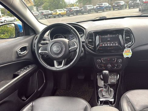 Used 2019 Jeep Compass Latitude AWD/4WD image 12