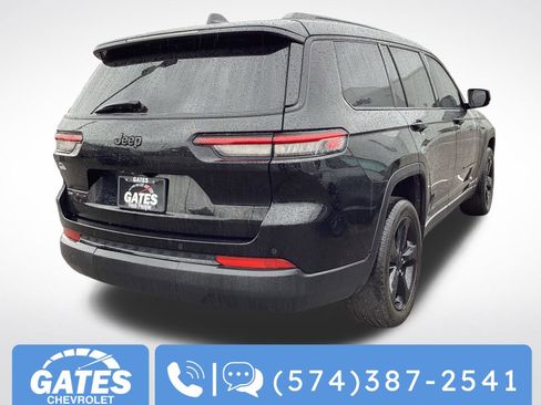 Used 2022 Jeep Grand Cherokee L Laredo AWD/4WD image 9
