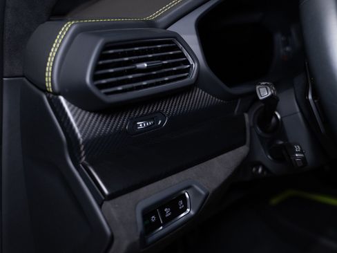 Used 2022 Lamborghini Urus Graphite Capsule image 20