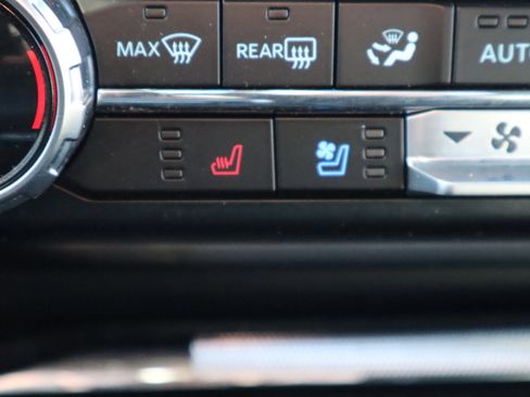 Used 2023 Ford F150 Lariat w/ Max Trailer Tow Package image 22