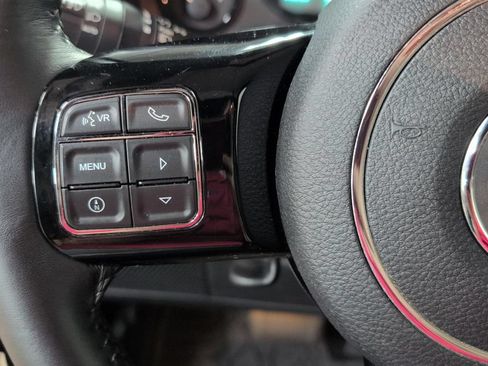 Used 2016 Jeep Wrangler Sahara w/ Dual Top Group AWD/4WD image 11