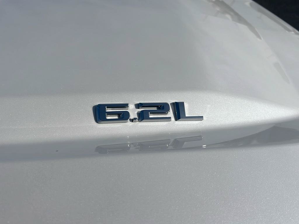 Used 2022 Chevrolet Silverado 1500 High Country AWD/4WD image 7